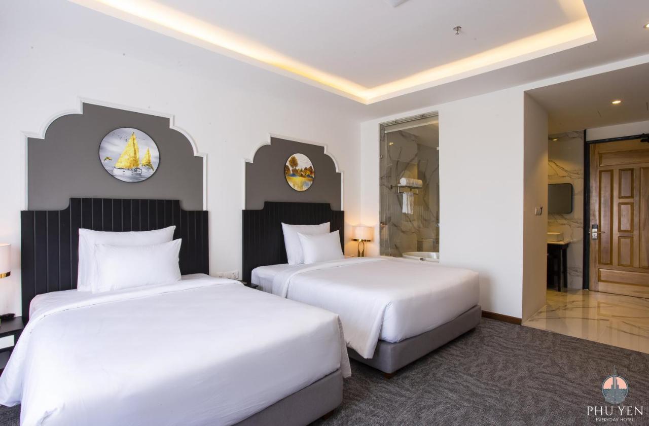 Phu Yen Everyday Hotel Tuy Hoa Exterior foto