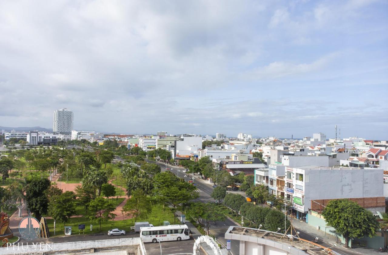 Phu Yen Everyday Hotel Tuy Hoa Exterior foto