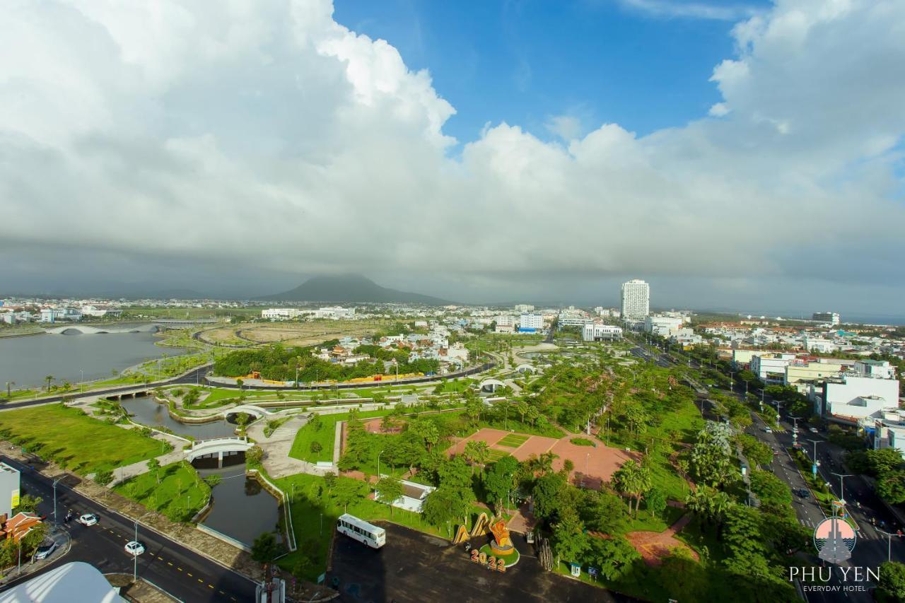 Phu Yen Everyday Hotel Tuy Hoa Exterior foto